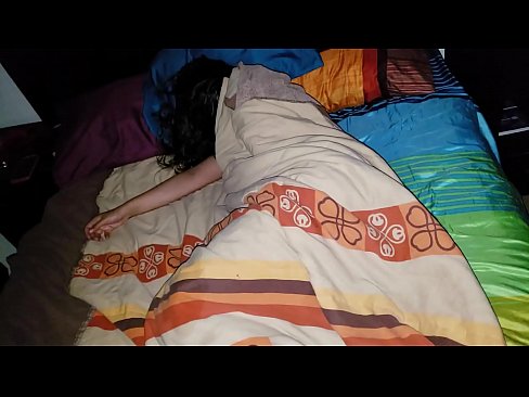 ❤️ Stepson nga gibadlong ang iyang batan-ong ina-ina samtang siya natulog. Porno sa ceb.muitohentai.ru ️❤